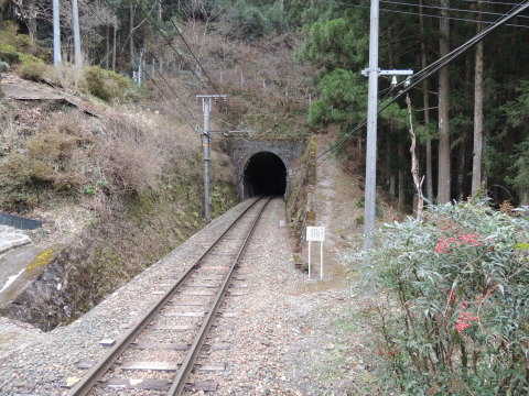 相月駅南側にある「第１相月トンネル」