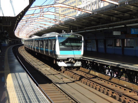 根岸線（京浜東北線） E233系