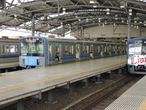 西武鉄道 20000系
