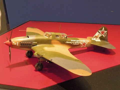 1/48 ソ連軍地上攻撃機 イリューシン IL-2 シュトルモビク