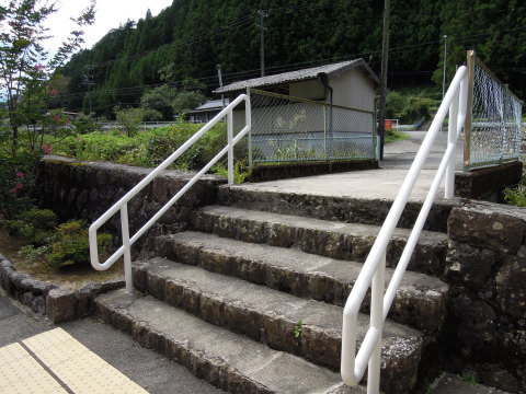 池場駅