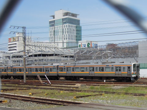 東海道本線 211系